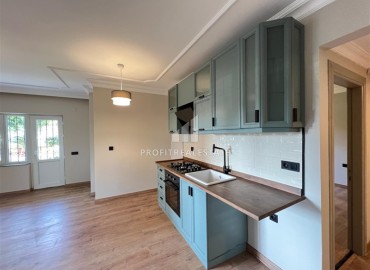 Двухкомнатная квартира, 65м², с ремонтом, в комплексе с бассейном в районе Анталии – Лара ID-18285 фото-4