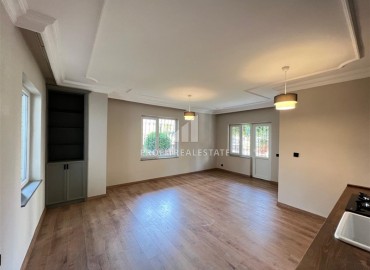 Двухкомнатная квартира, 65м², с ремонтом, в комплексе с бассейном в районе Анталии – Лара ID-18285 фото-8