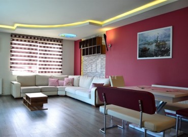 Трехкомнатная квартира, 110м², с хорошей мебелью т остекленными балконами в комплексе с бассейном в Джикджилли, Алания ID-18287 фото-2