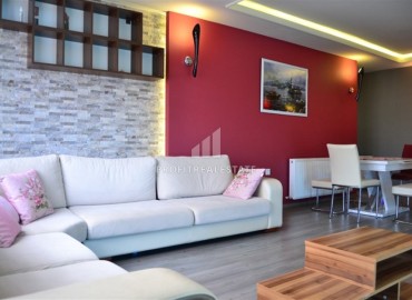 Трехкомнатная квартира, 110м², с хорошей мебелью т остекленными балконами в комплексе с бассейном в Джикджилли, Алания ID-18287 фото-7