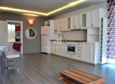 Трехкомнатная квартира, 110м², с хорошей мебелью т остекленными балконами в комплексе с бассейном в Джикджилли, Алания ID-18287 фото-8