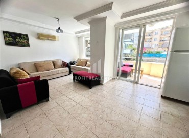 Меблированная двухкомнатная квартира, 80м² с удачной локацией в 500м от моря в Махмутларе, Алания ID-18309 фото-4