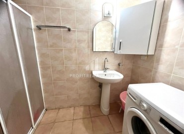 Меблированная двухкомнатная квартира, 80м² с удачной локацией в 500м от моря в Махмутларе, Алания ID-18309 фото-8