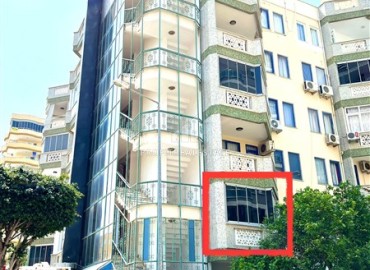 Недорогая квартира с одной спальней, 58м², в комплексе с бассейном и отличной локацией в Махмутларе, Алания ID-18312 фото-1