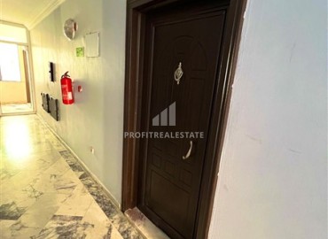 Недорогая квартира с одной спальней, 58м², в комплексе с бассейном и отличной локацией в Махмутларе, Алания ID-18312 фото-17