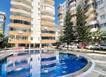 Уютная меблированная квартира 2+1, 120м², с удачной локацией в хорошей резиденции Махмутлара, Алания ID-18320 фото-1