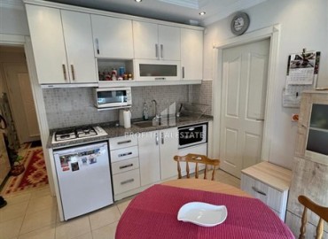 Меблированная двухкомнатная квартира, 45м², в комплексе с бассейном в центре Алании, в 350м от Средиземного моря ID-18343 фото-1