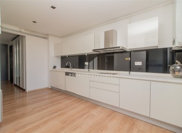 Газифицированная квартира 3+1 с отдельной кухней, 150м² в новом комплексе с бассейном в Анталии, район Муратпаша ID-18353 фото-10