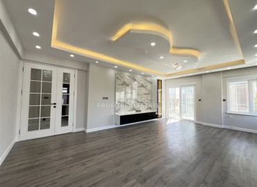 Апартаменты 3+1 с отдельной кухней, 150м² с ремонтом, в 500м от моря в Анталии, район Муратпаша, Ширинйалы ID-18358 фото-3