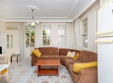 Меблированные апартаменты 1+1, 62м², с двумя балконами, в центре Алании в 200м от пляжа Клеопатры ID-18366 фото-1