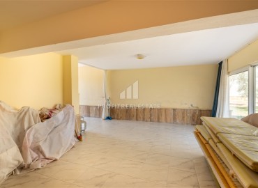 Меблированная трехэтажная вилла с четырьмя спальнями, 250м², у моря, в районе Алании Паяллар. ID-18367 фото-5