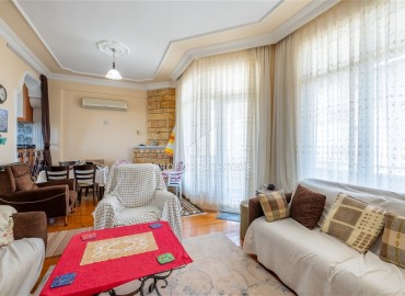 Меблированная трехэтажная вилла с четырьмя спальнями, 250м², у моря, в районе Алании Паяллар. ID-18367 фото-11