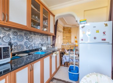 Меблированная трехэтажная вилла с четырьмя спальнями, 250м², у моря, в районе Алании Паяллар. ID-18367 фото-14