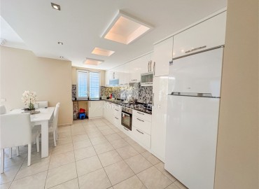 Трехкомнатная квартира, 120м², у моря в центре района Тосмур, Алания, в комплексе с инфраструктурой под ВНЖ ID-18368 фото-3