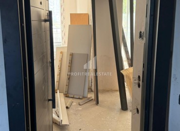 Апартаменты 1+1, 70м², в элитном комплексе на окончательном этапе строительства в районе Томюк, Эрдемли ID-18375 фото-3