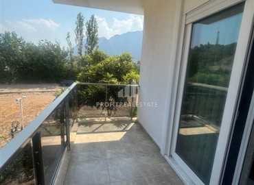 Частная трехэтажная вилла с четырьмя спальнями, 275м², с бассейном и садом, Гейнюк, Анталия, под гражданство ID-18383 фото-15