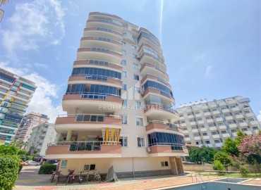 Уютная трехкомнатная квартира, 120м², с отдельной кухней и видом на море в центре Махмутлара, Алания, по привлекательной цене ID-18387 фото-1