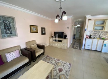 Меблированная квартира с двумя спальнями, 110м², в комплексе с бассейном у вторничного рынка в Махмутларе, Алания ID-18388 фото-8