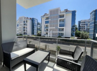 Стильные апартаменты 1+1, 55м², в элитном комплексе в 300 метрах от моря в районе Кестель, Алания ID-18398 фото-11