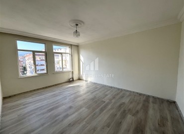 Трехкомнатная квартира, 100м², с отдельной кухней в резиденции с бассейном в 350м от моря в районе Оба, Алания ID-18400 фото-2