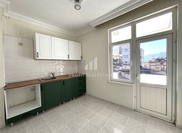 Трехкомнатная квартира, 100м², с отдельной кухней в резиденции с бассейном в 350м от моря в районе Оба, Алания ID-18400 фото-11