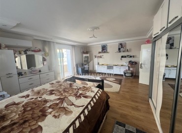 Перевернутый дуплекс с тремя спальнями, 220м², в комплексе с хорошей инфраструктурой, у моря в Махмутларе, Алания ID-18428 фото-17