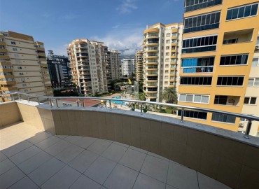 Перевернутый дуплекс с тремя спальнями, 220м², в комплексе с хорошей инфраструктурой, у моря в Махмутларе, Алания ID-18428 фото-18