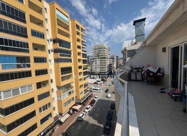 Перевернутый дуплекс с тремя спальнями, 220м², в комплексе с хорошей инфраструктурой, у моря в Махмутларе, Алания ID-18428 фото-20