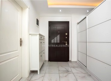 Элегантный пентхаус с двумя спальнями, 120м², в комфортабельном комплексе у моря в Махмутларе, Алания ID-18431 фото-5