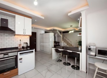 Элегантный пентхаус с двумя спальнями, 120м², в комфортабельном комплексе у моря в Махмутларе, Алания ID-18431 фото-7