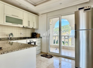 Видовая, готовая к проживанию, квартира 2+1, 115м², в уютном комплексе района Джикджилли, Алания ID-18445 фото-3