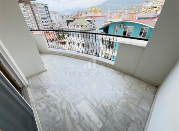 Симпатичная трехкомнатная квартира, 110м², с видом на горы в комплексе с бассейном в Джикджилли, Алания ID-18464 фото-19