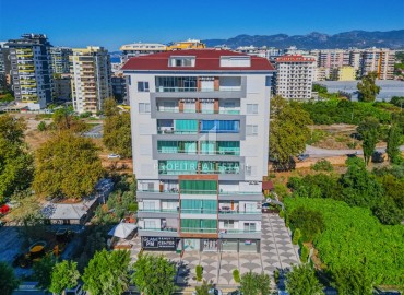 Трехкомнатная квартира, 80м², с видом на горы, в комплексе с бассейном у моря в Махмутларе, Алания. ID-18468 фото-1