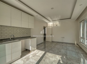 Трехкомнатная квартира, 80м², с видом на горы, в комплексе с бассейном у моря в Махмутларе, Алания. ID-18468 фото-5