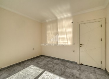 Трехкомнатная квартира, 80м², с видом на горы, в комплексе с бассейном у моря в Махмутларе, Алания. ID-18468 фото-11