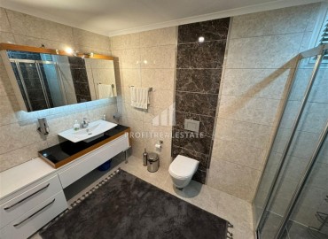 Элегантная видовая линейная квартира для большой семьи 3+1, 170м², с отдельной кухней в 700м от моря в Махмутларе, Алания ID-18470 фото-14