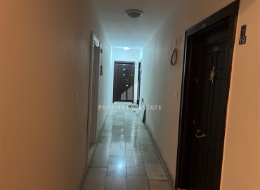 Недорогая вторичная недвижимость: квартира 1+1, 60м², с ремонтом и новой мебелью в 200м от моря в Махмутларе, Алания ID-18488 фото-6