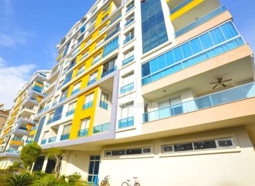 Просторная квартира с двумя спальнями и отдельной кухней, 135м² в комплексе с инфраструктурой в районе Алании Тосмур ID-18490 фото-1