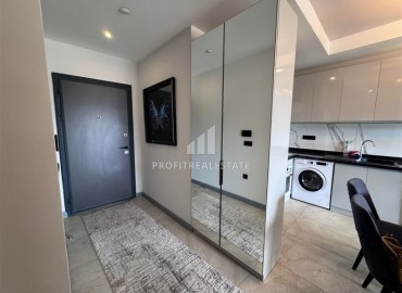 Стильная двухкомнатная квартира 56 м2, с мебелью, в 400 метрах от моря, в центре Аланьи ID-12042 фото-9