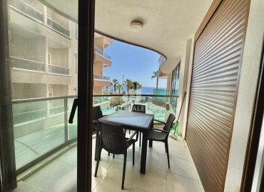 Видовая стильная квартира 1+1, 65м², в элитном комплексе на первой береговой линии в районе Тосмур, Алания ID-18497 фото-14