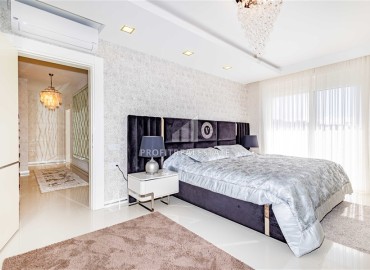 Фешенебельная вилла 4+1, 350м², с личным бассейном в грандиозном жилом комплексе района Алании - Каргыджак ID-13985 фото-18