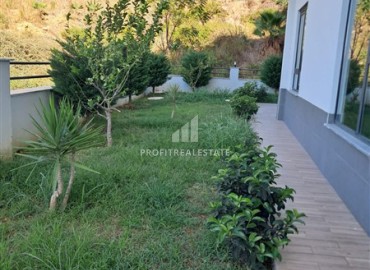 Двухкомнатная квартира, 45м², с дизайнерским интерьером в новом комфортабельном комплексе в Махмутларе, Алания ID-18509 фото-18