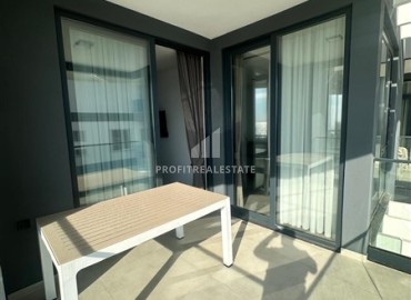 Меблированные апартаменты 1+1, 66,5м², с видом на море в элегантной резиденции на первой береговой линии в Каргыджаке, Алания ID-18511 фото-9