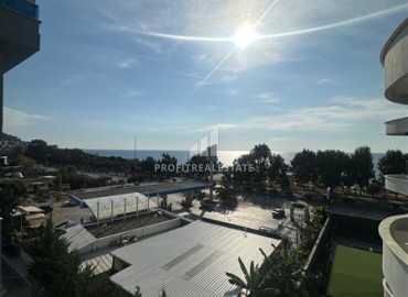 Меблированные апартаменты 1+1, 66,5м², с видом на море в элегантной резиденции на первой береговой линии в Каргыджаке, Алания ID-18511 фото-10