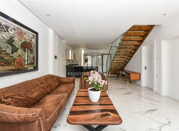 Фешенебельная меблированная вилла 3+1, 180м², с потрясающим видом в элитном комплексе вилл в Каргыджаке, Алания ID-18518 фото-7