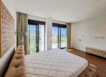 Фешенебельная меблированная вилла 3+1, 180м², с потрясающим видом в элитном комплексе вилл в Каргыджаке, Алания ID-18518 фото-12