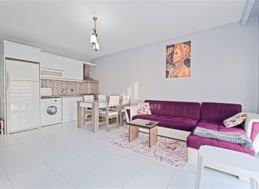 Готовая к проживанию, квартира 1+1, 65м², в комплексе с бассейном в районе субботнего рынка в Махмутларе, Алания ID-18528 фото-4