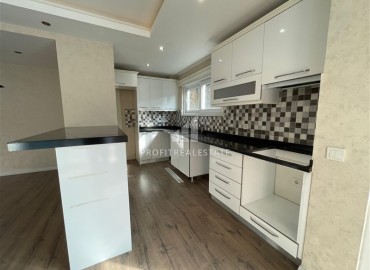 Трехкомнатная квартира, 90м², с ремонтом, в 300м от моря в недорогом современном доме в центре района Оба, Алания ID-18530 фото-4