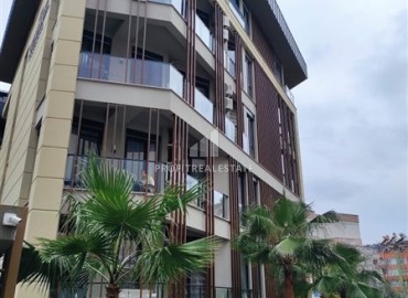 Симпатичная двухкомнатная квартира, 56м², в малоквартирной комфортабельной резиденции в центре Алании, 200м от моря ID-18546 фото-1