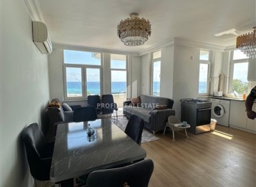 Видовая меблированная квартира с двумя спальнями, 90м², в резиденции на первой береговой линии в Махмутларе, Алания ID-18548 фото-2